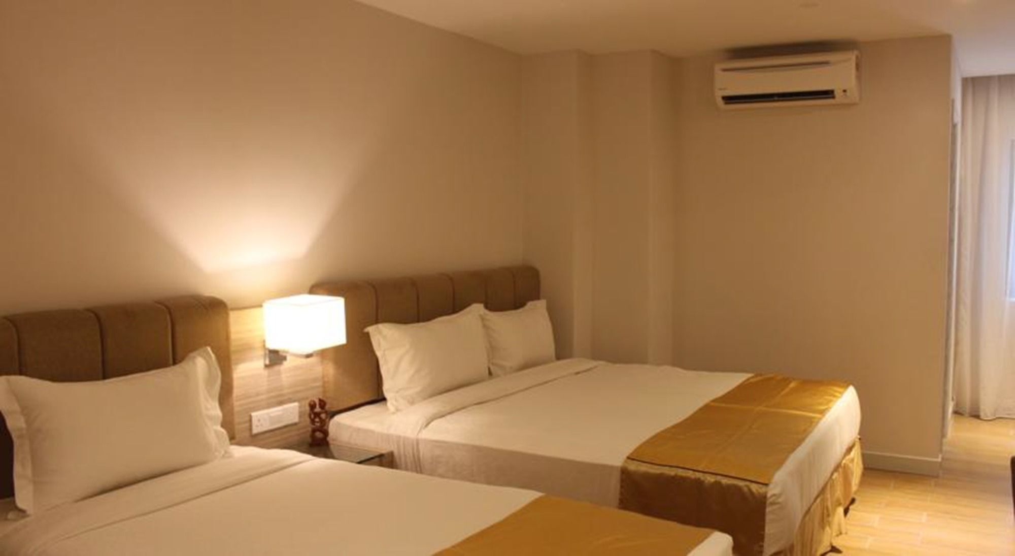 Nu Hotel @ Kl Sentral Kuala Lumpur Exteriör bild